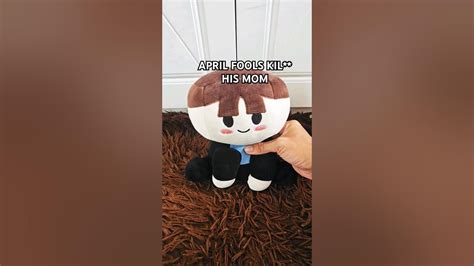 April Fools Ki***d his mom in Roblox Brookhaven #plush #plushies # ...
