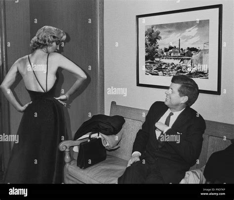Marilyn Monroe Jfk Biggest Discount | www.og6666.com