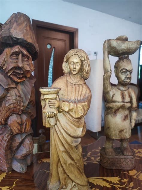 Statuete De Lemn Sculptate - Antic Shop Magazin Antichi