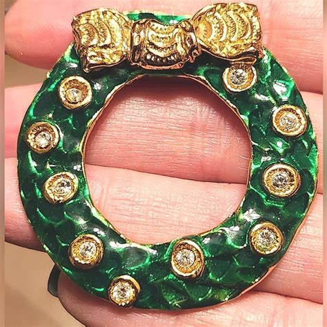 Lia | Jewelry | Lia Barcelona Christmas Wreath Brooch | Poshmark