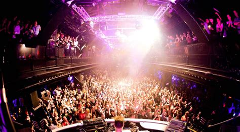 Astuces : Comment entrer dans une boite de nuit