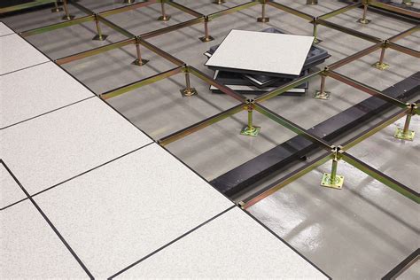 Why use a raised access floor - Duraflor