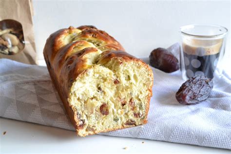 Brioche aux fruits secs sans sucre raffiné ni beurre recette ...