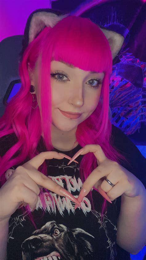 Kris_tin - exclusive content on Boosty