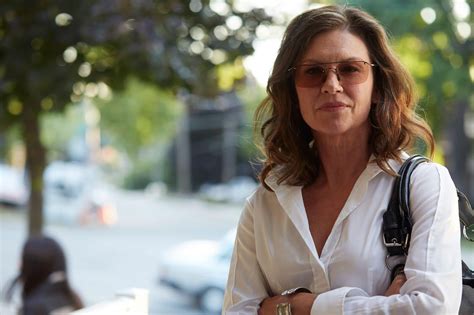 Wendy Crewson - Biography, Height & Life Story | Super Stars Bio