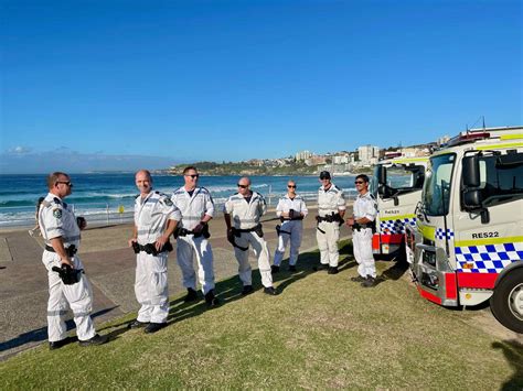 Police Rescue Takes a Breather — BONDI OBSERVER