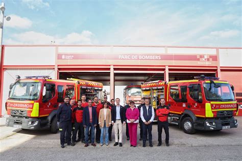 Los Bomberos de Mallorca modernizan la flota con dos camiones nuevos
