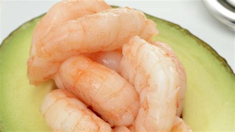 Avocat aux crevettes rapide : découvrez les recettes de cuisine de ...
