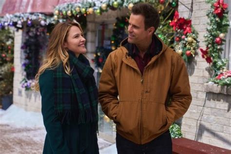Cameron Mathison talks about his new holiday film 'A Merry Christmas ...