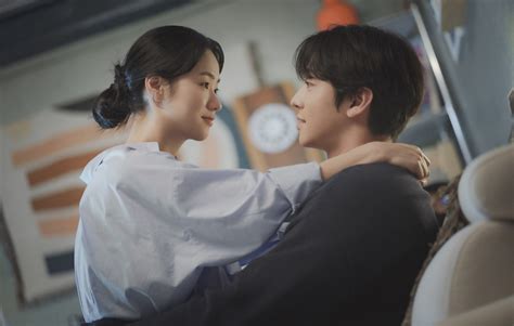 ‘A Time Called You’ review: a body swapping, time loopy romance