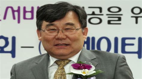 대통령 유럽 순방 경제사절단에 KT사장 제외 | 연합뉴스