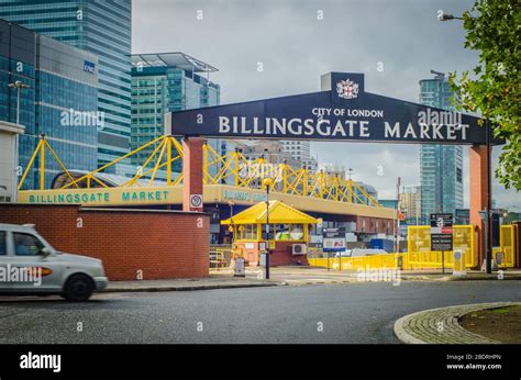 Billingsgate Market- the largest wholesale fish market in the UK by ...
