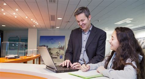 Le stage de 3e | Ministère de l'Education Nationale, de l'Enseignement ...