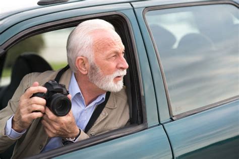 410+ Serious Man In Suit Photos, taleaux et images libre de droits - iStock