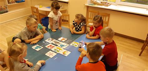 Kindergarten teaching in Estonia balances between education goals and ...