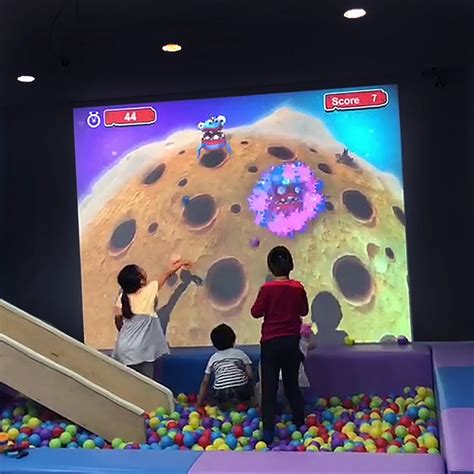 Chariottech 3d Display Interactive Smash Wall Projection System For ...