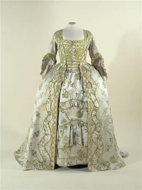 Robe à la Française 