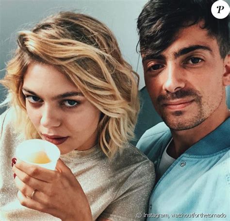 Louane Emera amoureuse : souvenir romantique avec Florian Rossi ...