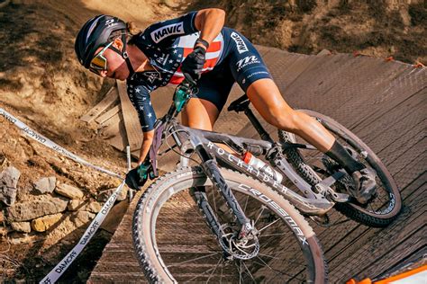 Prototype: Rockrider racing all-new Decathlon Race 940S full-suspension ...