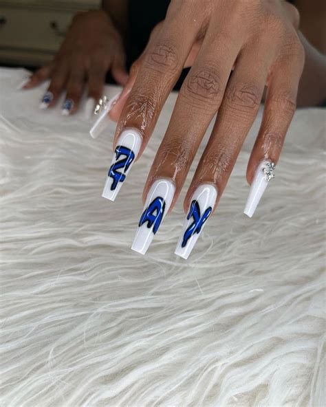 Boyfriend's name on nails by candycoatednailzz on ig | Acrylic nails ...