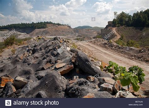 Mountaintop Removal Coal Mining Stock Photo - Alamy