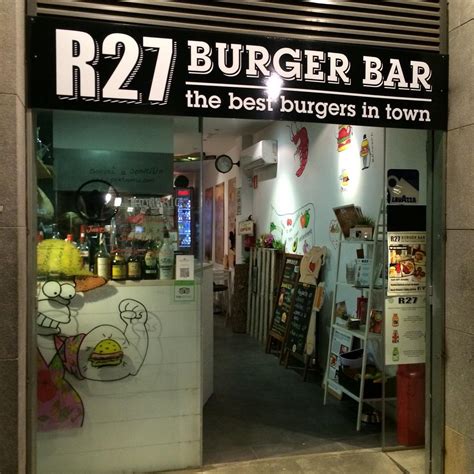 R27 Burger Bar (Girona) - ATUALIZADO 2022 O que saber antes de ir ...