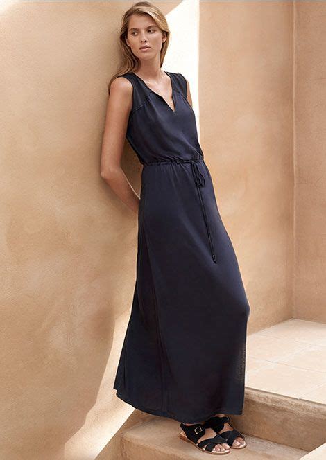 Luxury Womenswear & Accessories - British heritage, Australian designed ...