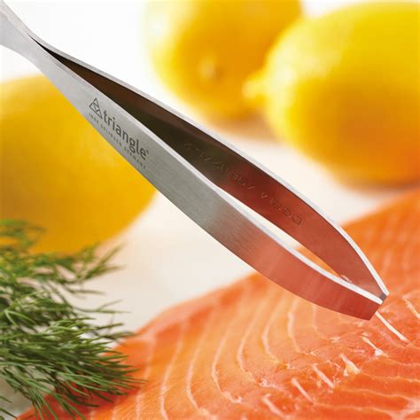 Triangle Fish Bone Tweezers – Borough Kitchen