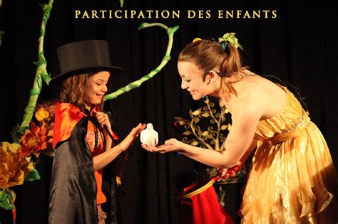Spectacle de magie pour enfants - Elfia Magicienne