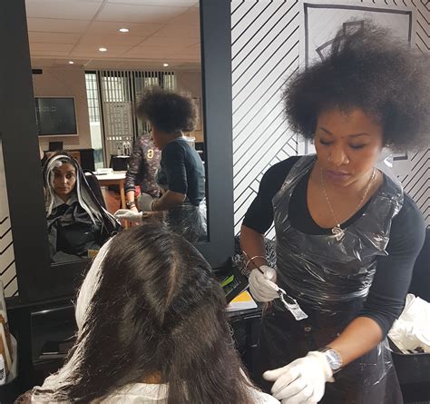LE SALON DE COIFFURE - HBH Paris - Salon de Coiffure Afro