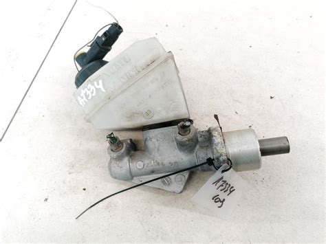 7700417826 USED Brake Master Cylinder Renault Clio 2003 1.5L ...