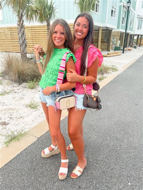 beach bestie | Cute outfits, Summer aesthetic, Dinner fits