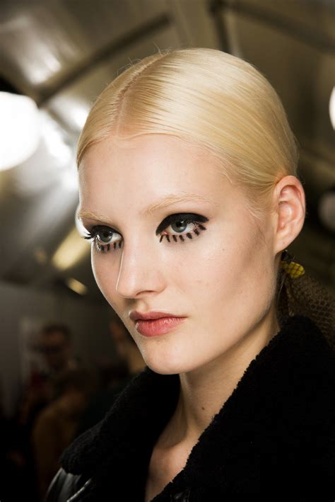 Christian Dior Fall 2019 Ready-to-Wear Fashion Show | Fashion show ...