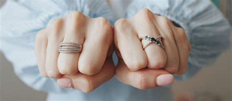 Il significato degli anelli sulle dita scopri che gioielli online scegliere