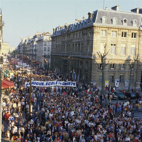 25 avril 1984 : un million de manifestants pour l'école publique - L ...