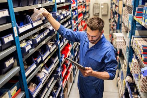 Comment optimiser la gestion de stock des pièces détachées