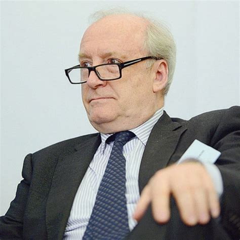 Hubert Védrine : «Il faut accepter plus de convergence dans la zone euro»