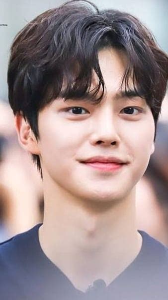 Photo de Song Kang - Photo Song Kang - Photo 5 sur 10 - AlloCiné