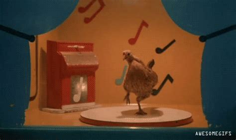 Dance Chicken GIF - Find & Share on GIPHY