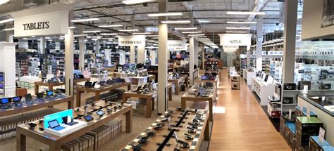 Store Locations for Micro Center