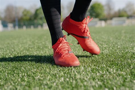 Men's Football Cleat Shoes | Decathlon PH