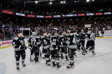 Les Olympiques en avance 2-0 - Les Olympiques de Gatineau