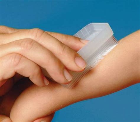 The Wilbarger Protocol (Brushing Therapy) for Sensory Integration ...