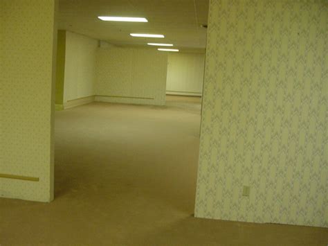 Horreur d'Internet : voici tout ce que vous devez savoir sur les Backrooms