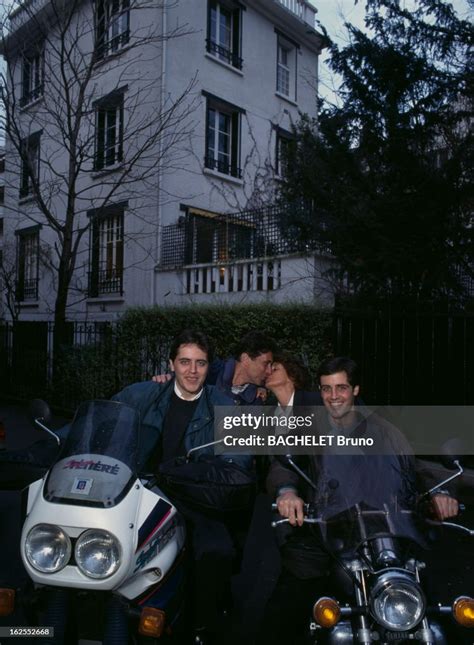 Rendezvous With Sacha Distel. A Paris, dans le XVIe arrondissement ...