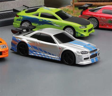 Turbo Racing 1/76 C74 limitierte Auflage On-Road RC Car RTR (Silber mit ...