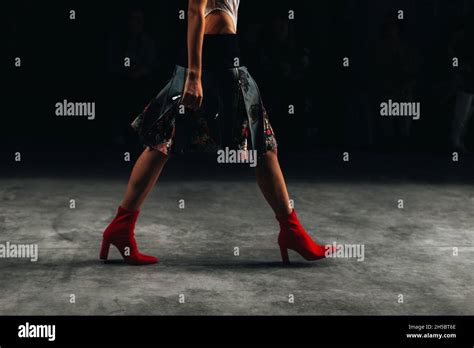 Woman wearing skirt high heels hi-res stock photography and images - Alamy