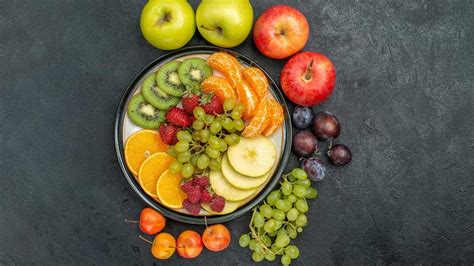 Myths About When You Should Eat Your Fruits Debunked | OnlyMyHealth
