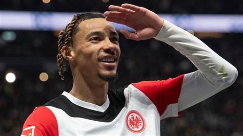 Hugo Ekitike to Newcastle: Eintracht Frankfurt turn down club-record £ ...