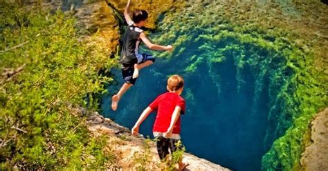 Paysages insolites du monde : photos de lieux étonnants